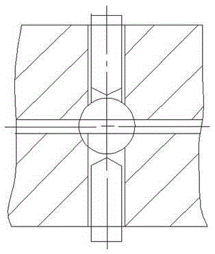 Numerical control punching die structure for round pipe