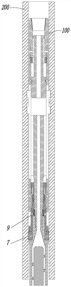 Underground drainage gas production device and pipe column