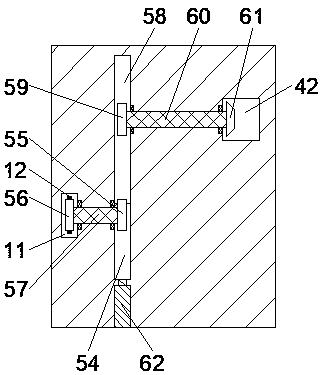 Tracking type photovoltaic power generation device with cleaning function