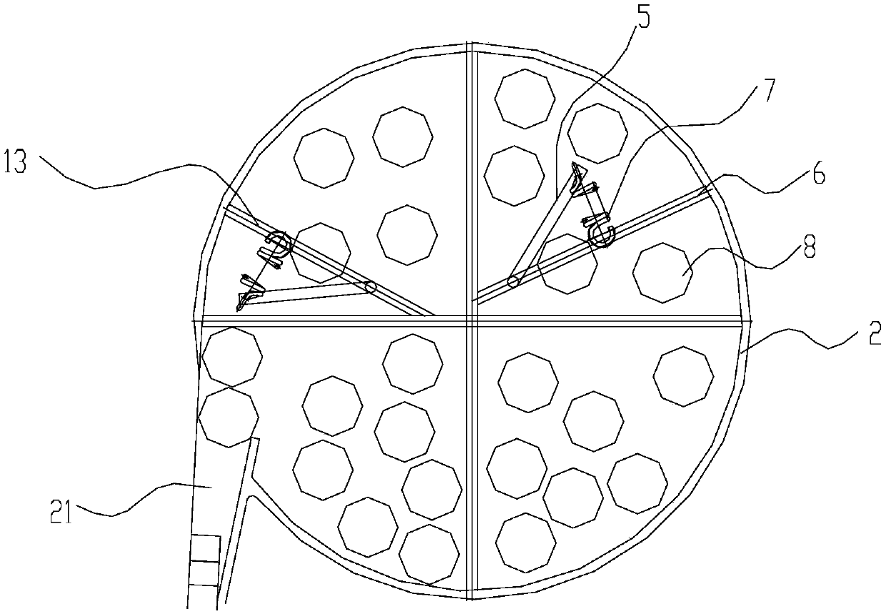 Automatic feeding device for discontinuous blanks