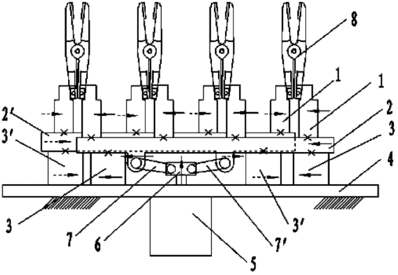 Automatic electrode clamp opening and closing device for formation of lithium battery