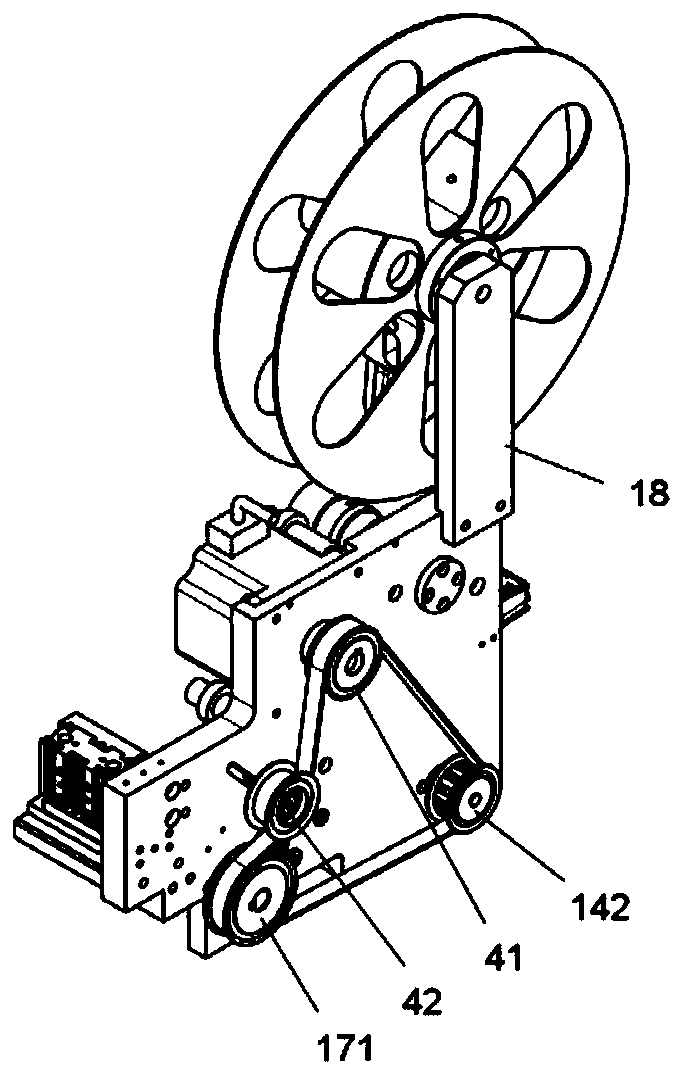 A labeling device for a pharmaceutical production line