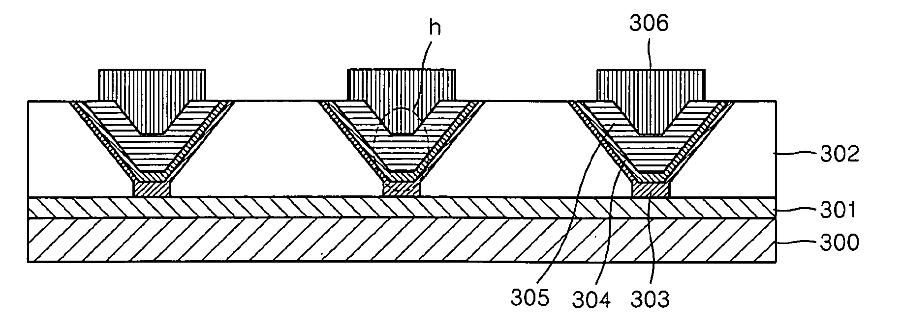 Cross point memory arrays, methods of manufacturing the same, masters for imprint processes, and methods of manufacturing masters