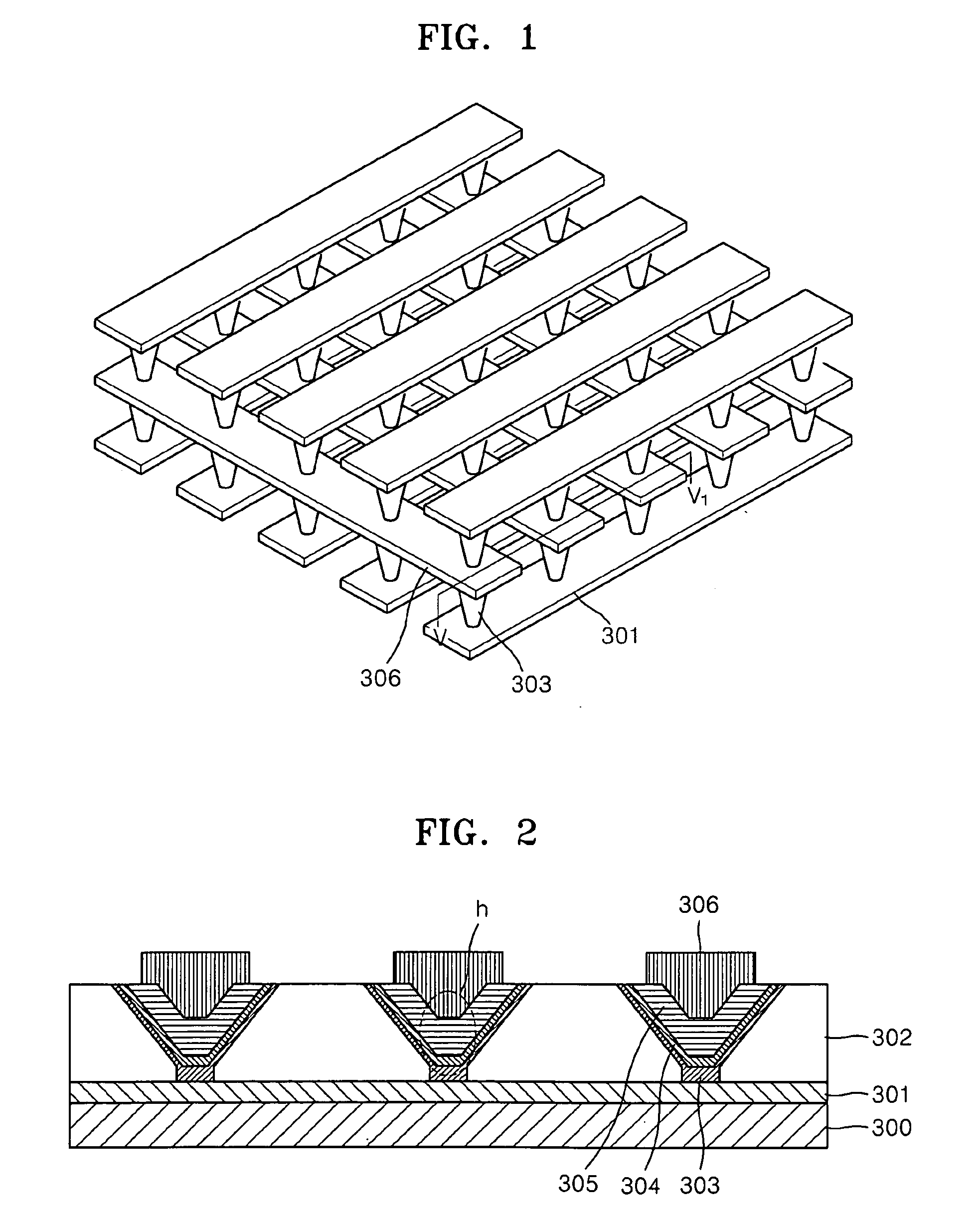 Cross point memory arrays, methods of manufacturing the same, masters for imprint processes, and methods of manufacturing masters