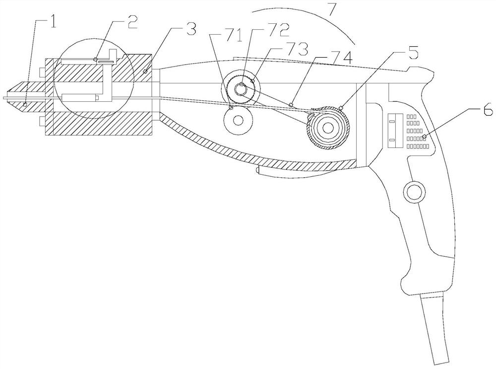 Circuit board welding gun achieving automatic feeding