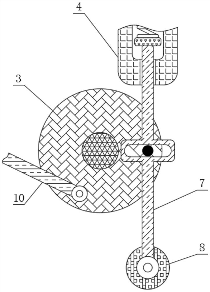 Textile fabric wetting device capable of automatically adjusting water volume according to stretching length of textile fabric