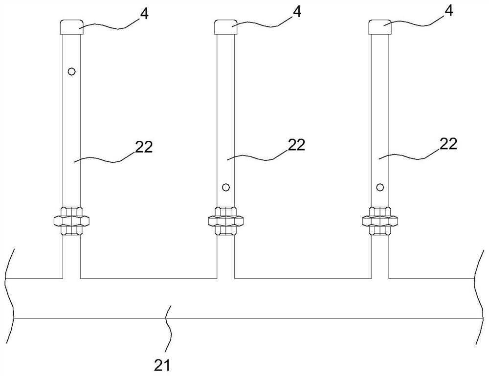 Spraying device and working method thereof