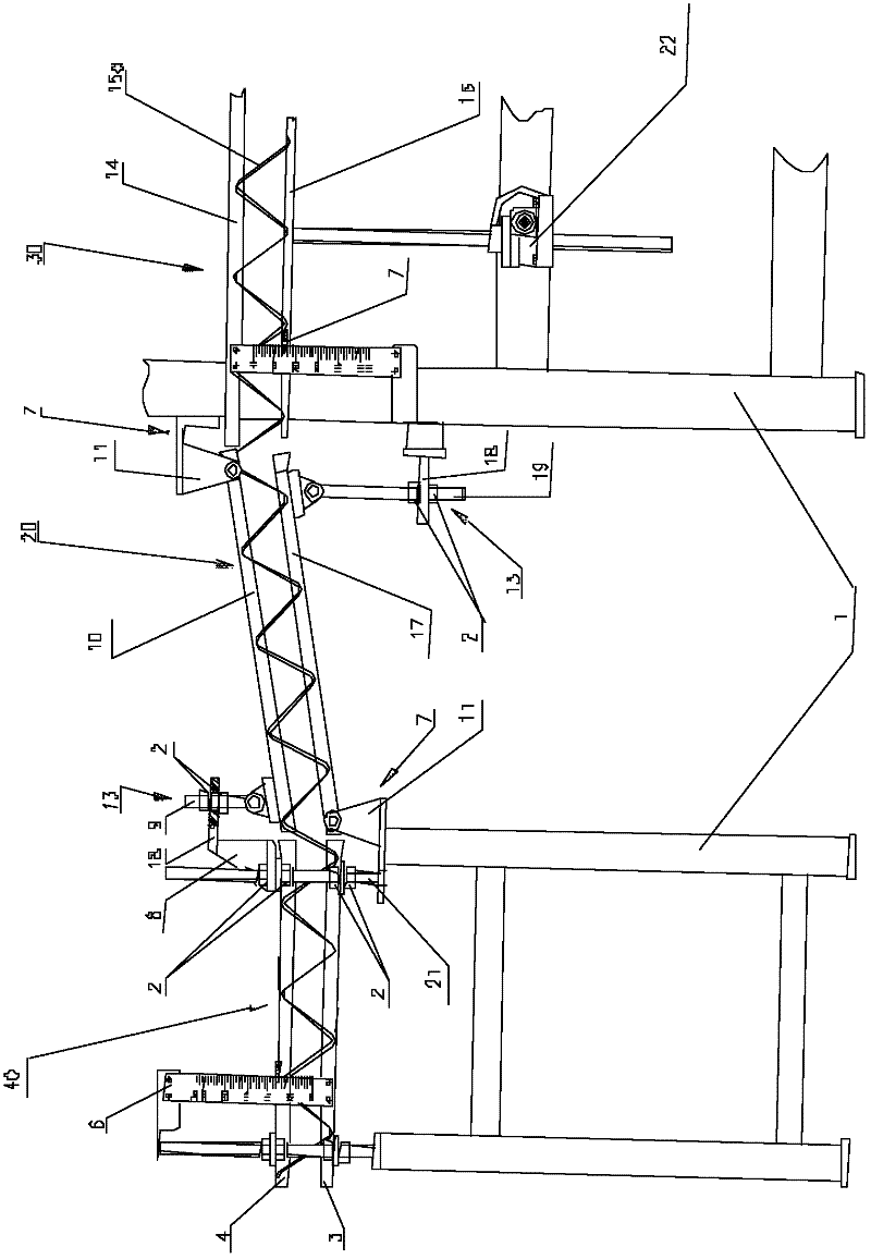 Adjustable side reinforcement support device mounted on triangular truss production line