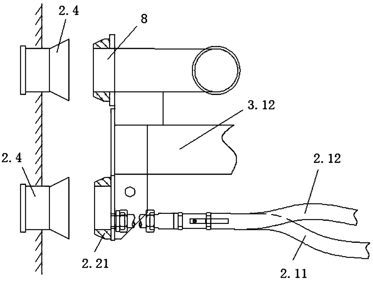 Cleaning device, lining trolley comprising same, and construction method