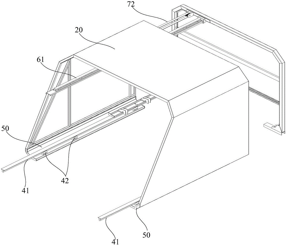 Garbage truck carriage with slide cover door and side-mounted garbage truck