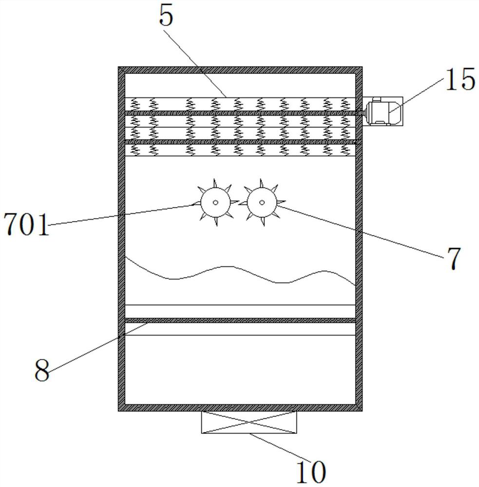 Oil stain isolation device facilitating oil stain collection and used for flat wire production