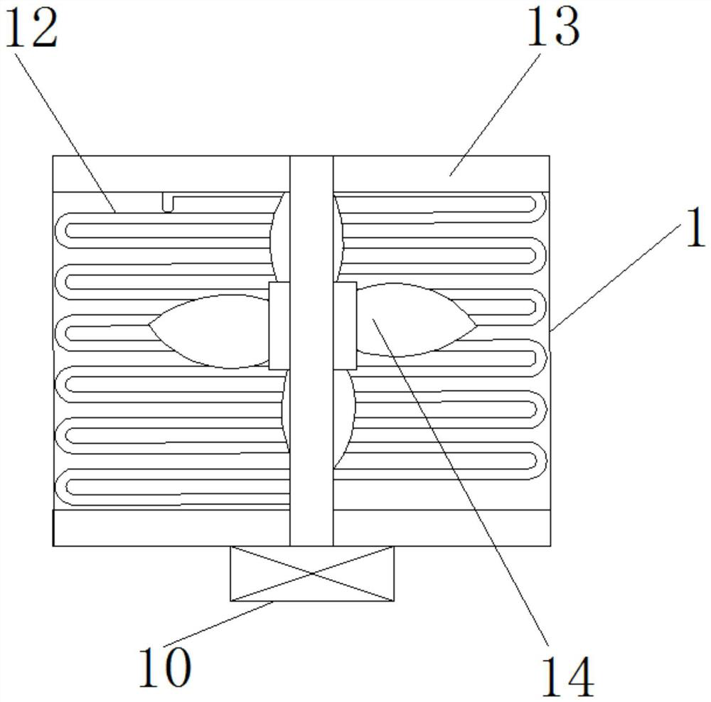 Oil stain isolation device facilitating oil stain collection and used for flat wire production