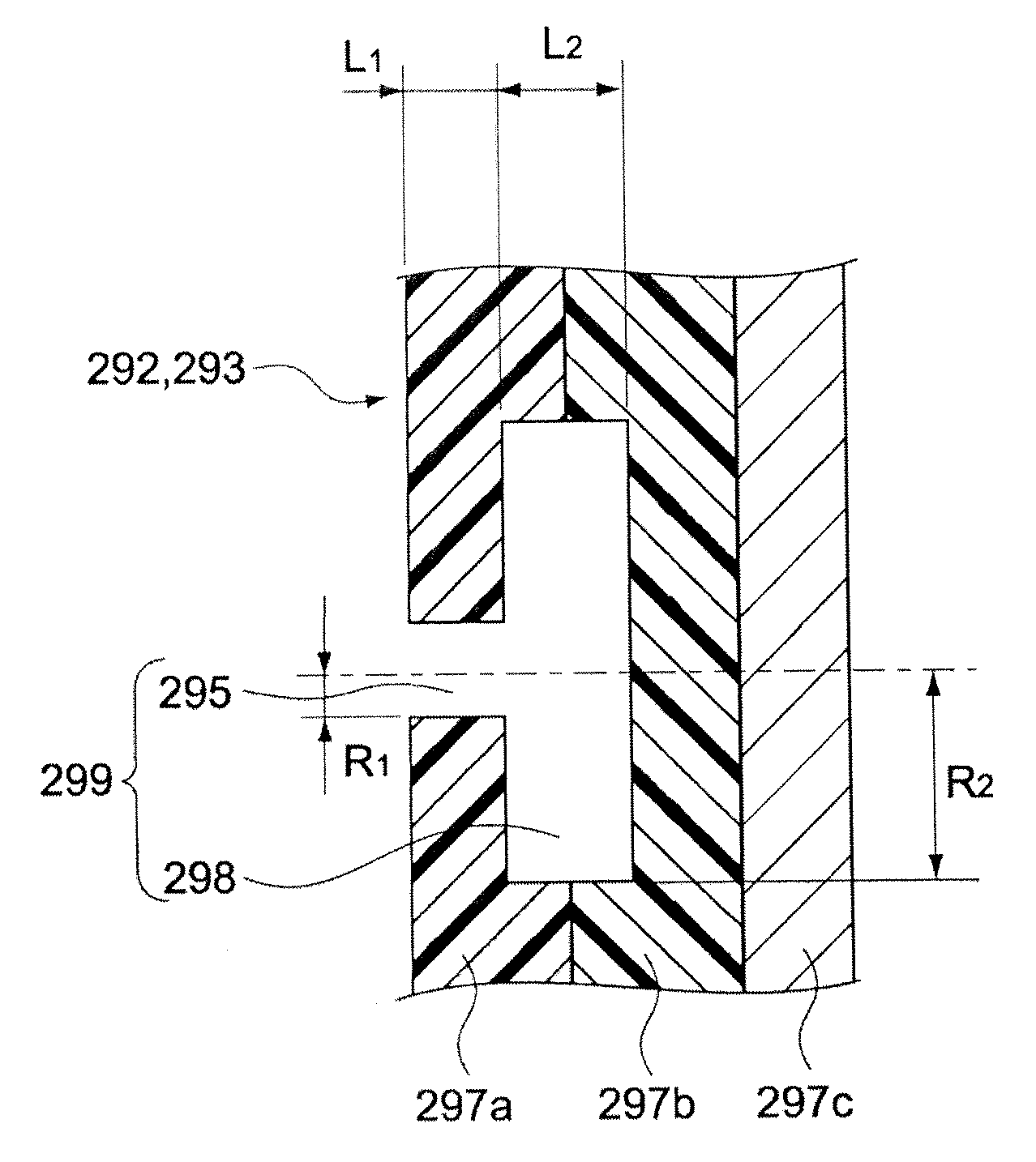 Electronic apparatus and sound insulating method thereof