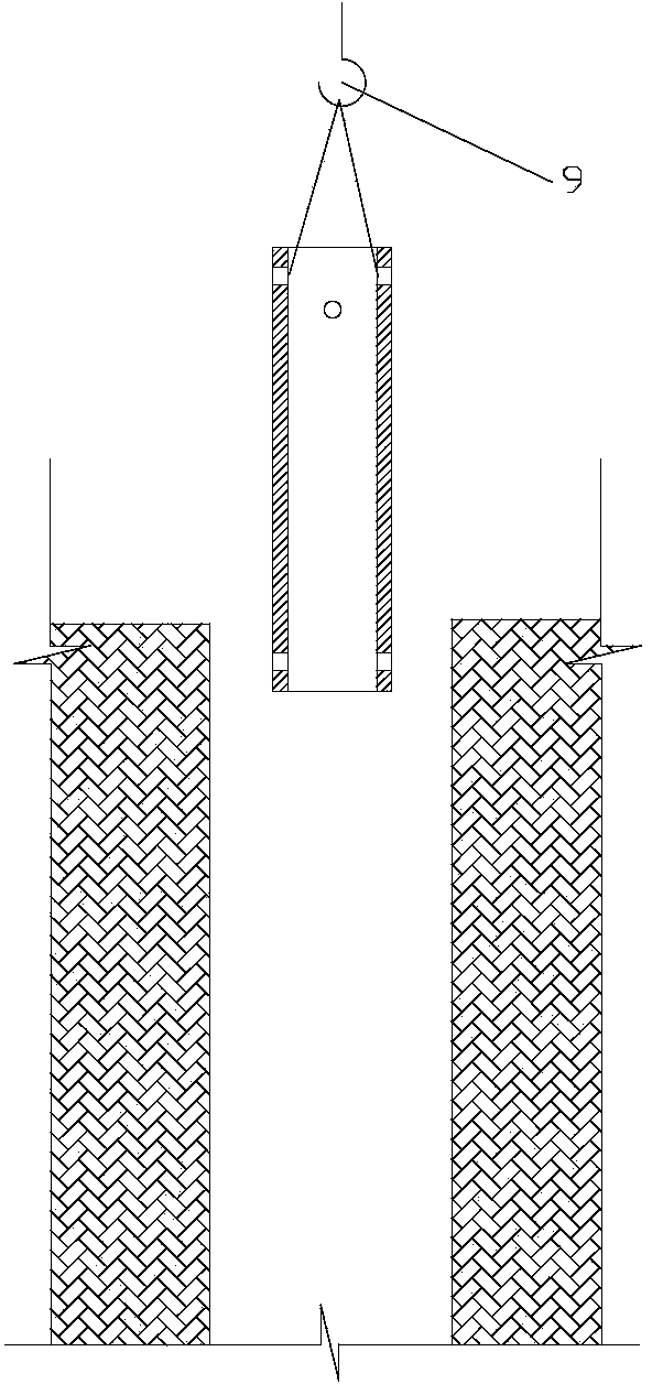 Supporting steel pipe device of underground added layer of existing building and installing method of supporting steel pipe device