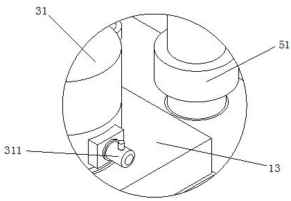 Sludge flattening and drying device for municipal sewage treatment