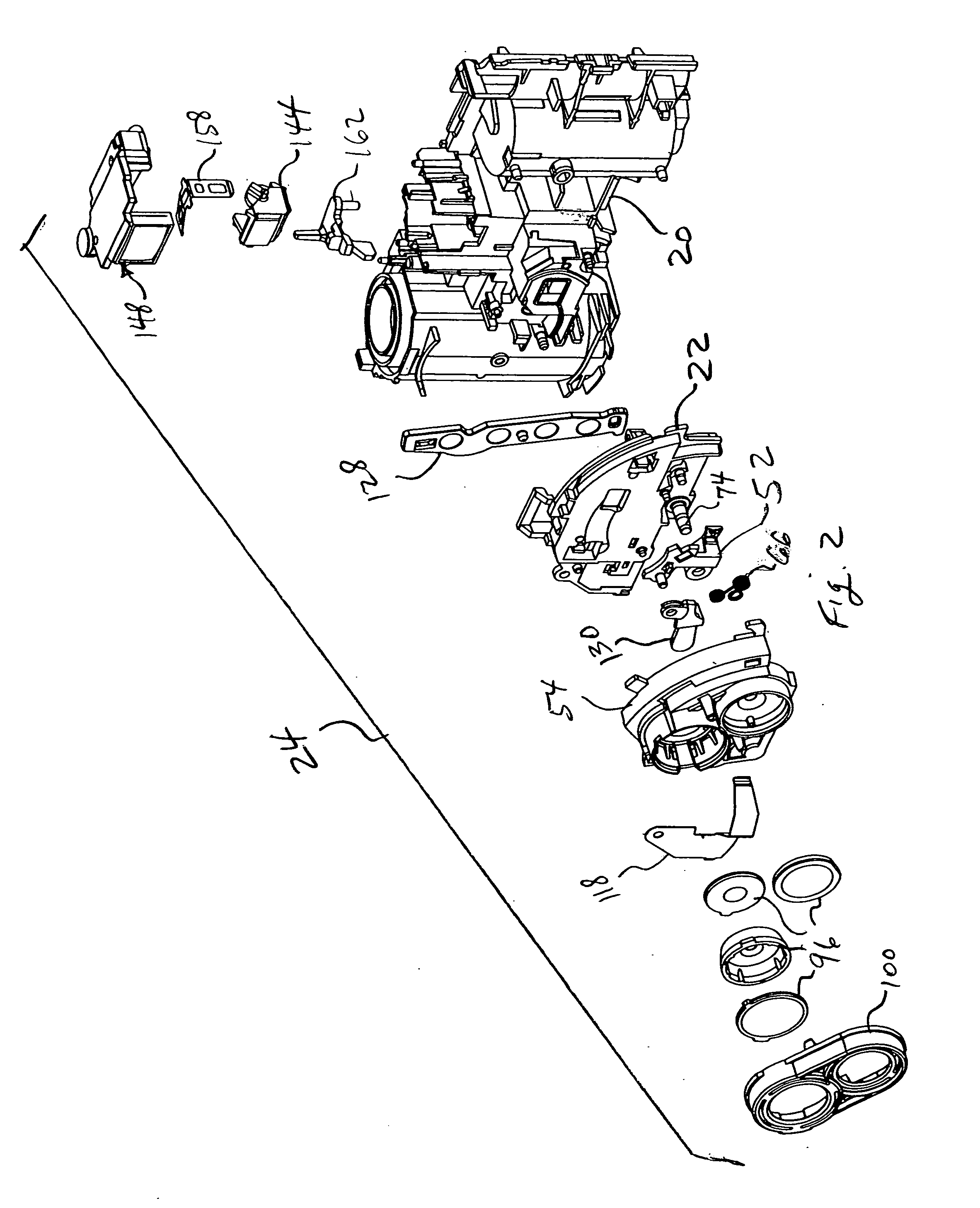 Camera assemblies having overlapping rocker and link projections