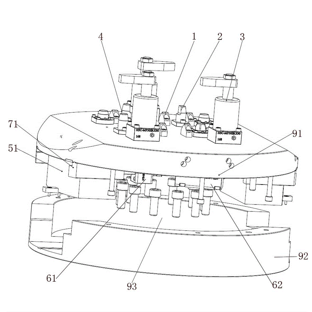 Self-balancing type lathe fixture