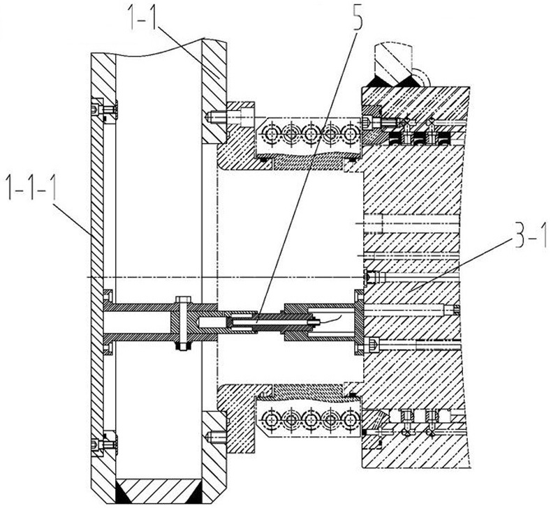 Shield tunneling machine and detection system for sensing deformation of center area of cutter head of shield tunneling machine