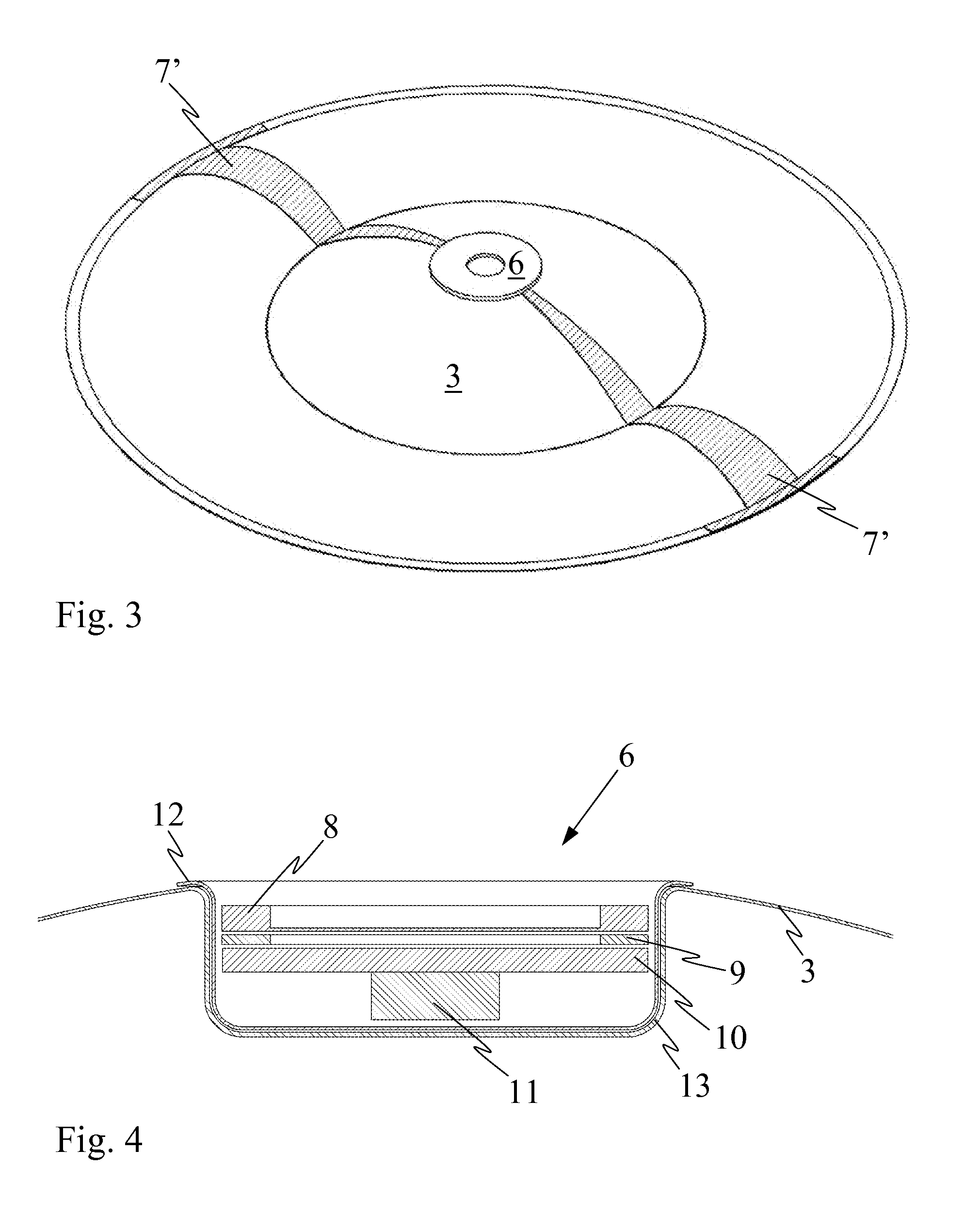 Earphone with active suppression of ambient noise