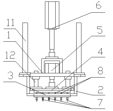 Method and device for automatically grabbing detonators