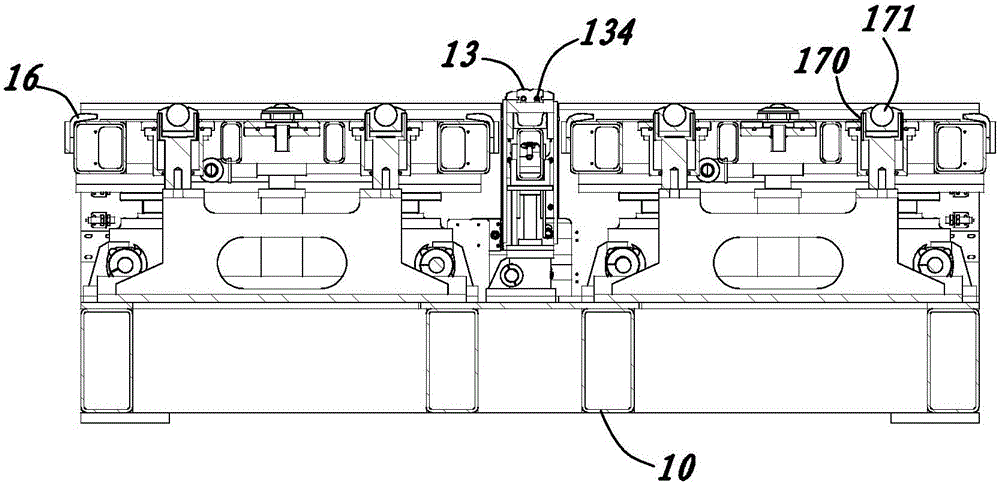 Vacuum adsorption welding device for plate splicing in submerged-arc welding