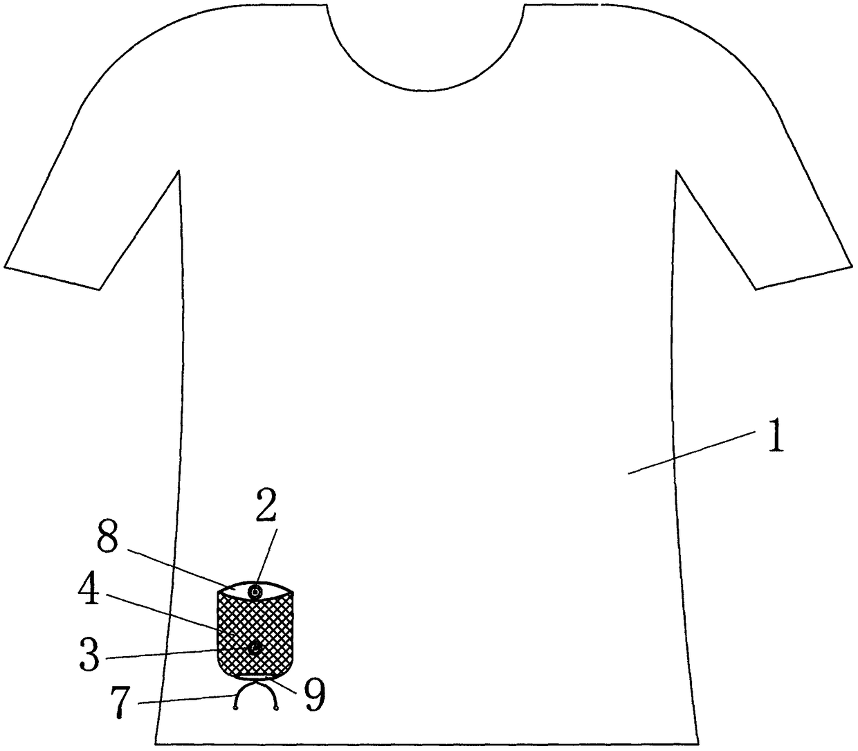 A sports/leisure upper garment with a displaceable/disassemble pocket