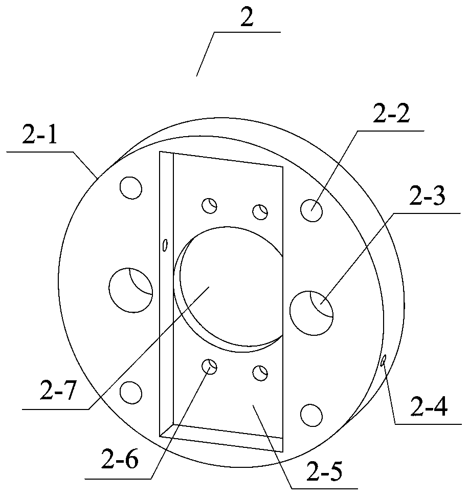 Multi-cavity bidirectional piezoelectric pump excited by piezoelectric transducer and pumping method thereof