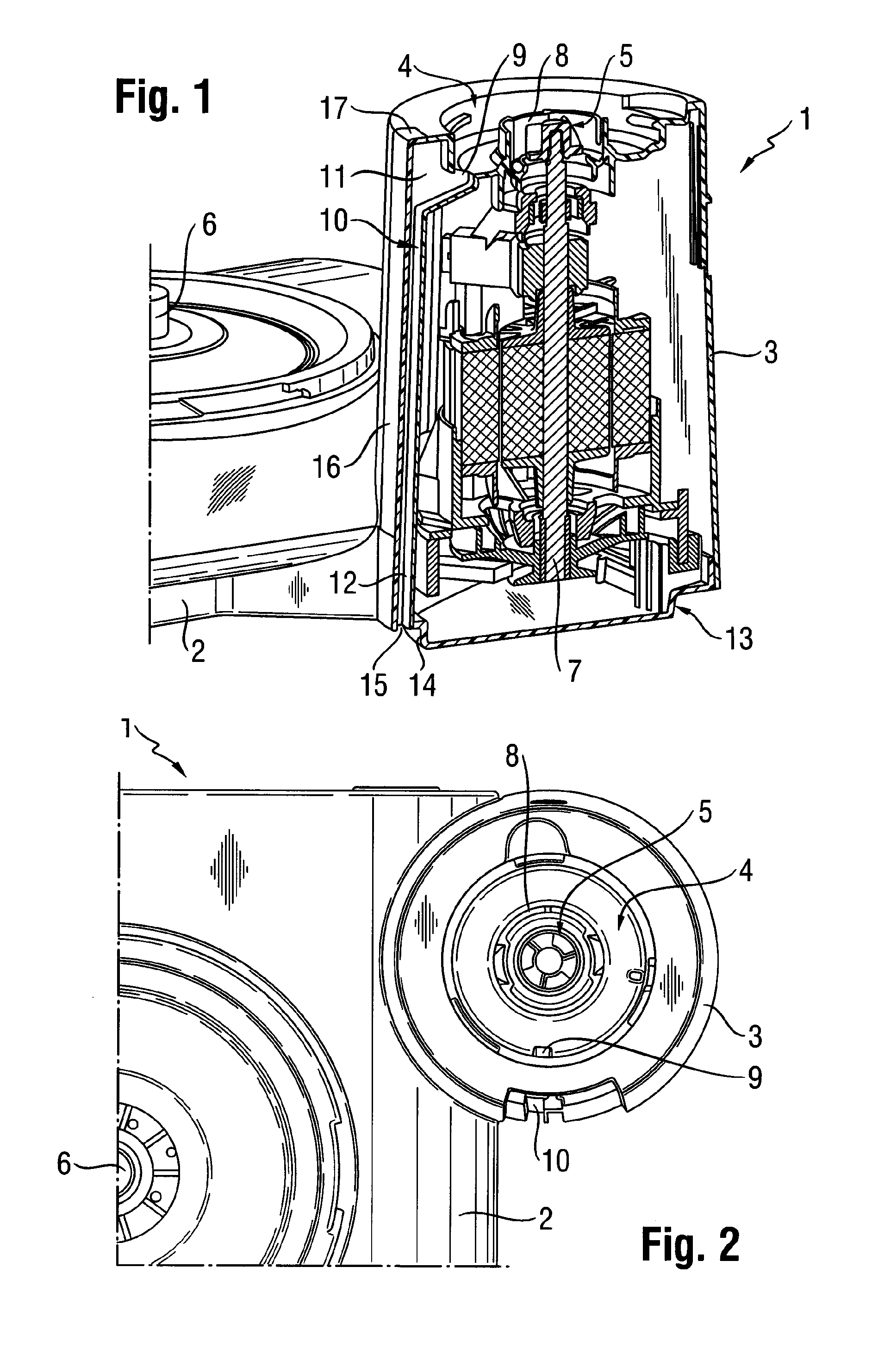 Kitchen machine comprising means for discharging impurities