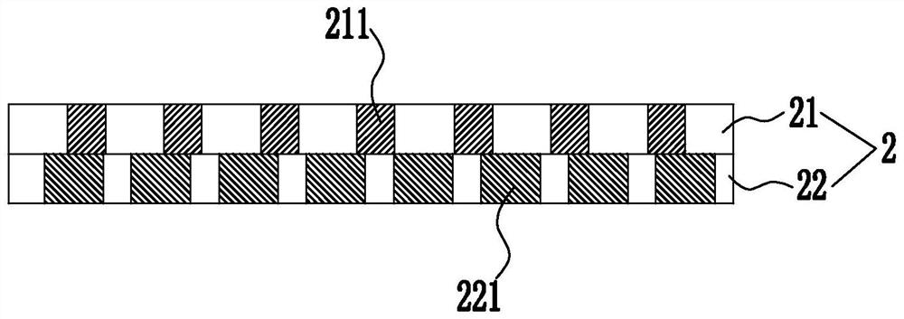 Paper diaper and preparation method thereof