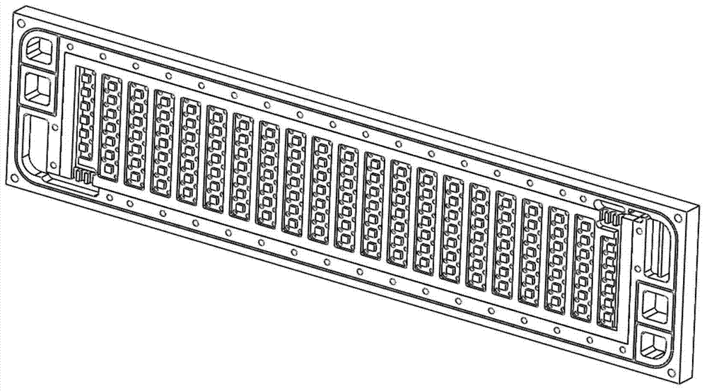 Membrane separation structure water separator for proton exchange membrane fuel cell and with water interception device