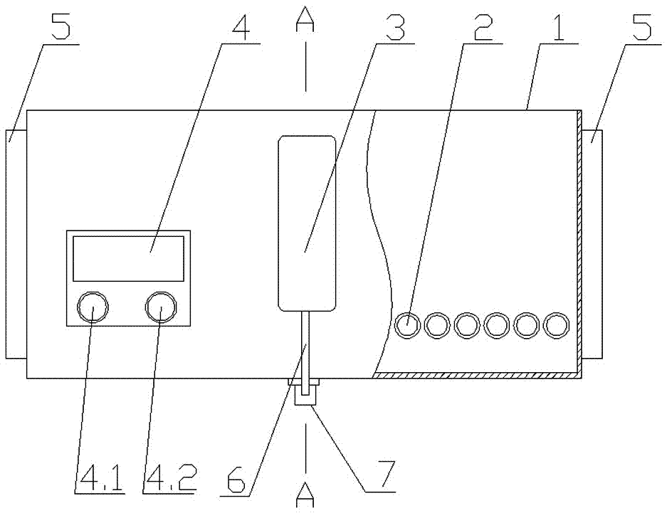 Overflow type lead-acid storage battery formation water bath