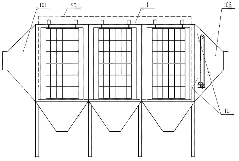 Net mobile electrostatic precipitator of dust collecting electrode, and dust collecting method