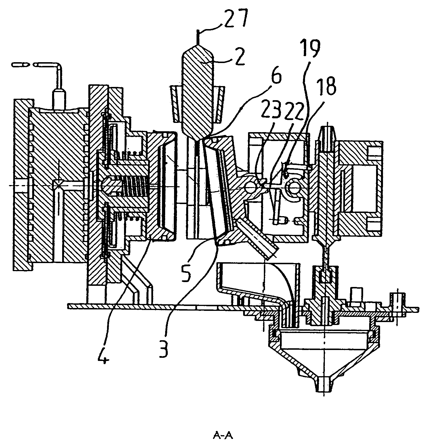 Device for producing beverage by infusion