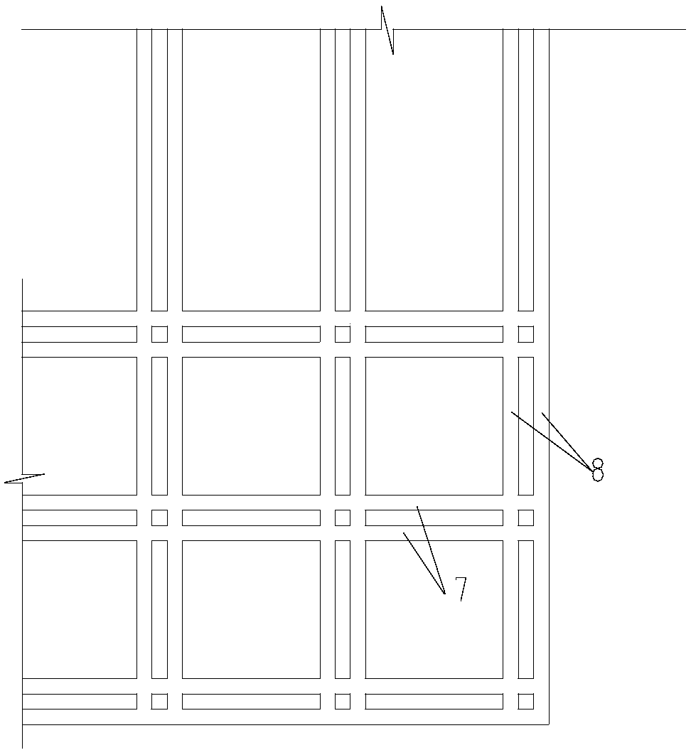 Method for realizing displacing and steering building through adjusting diameters of rolling shafts