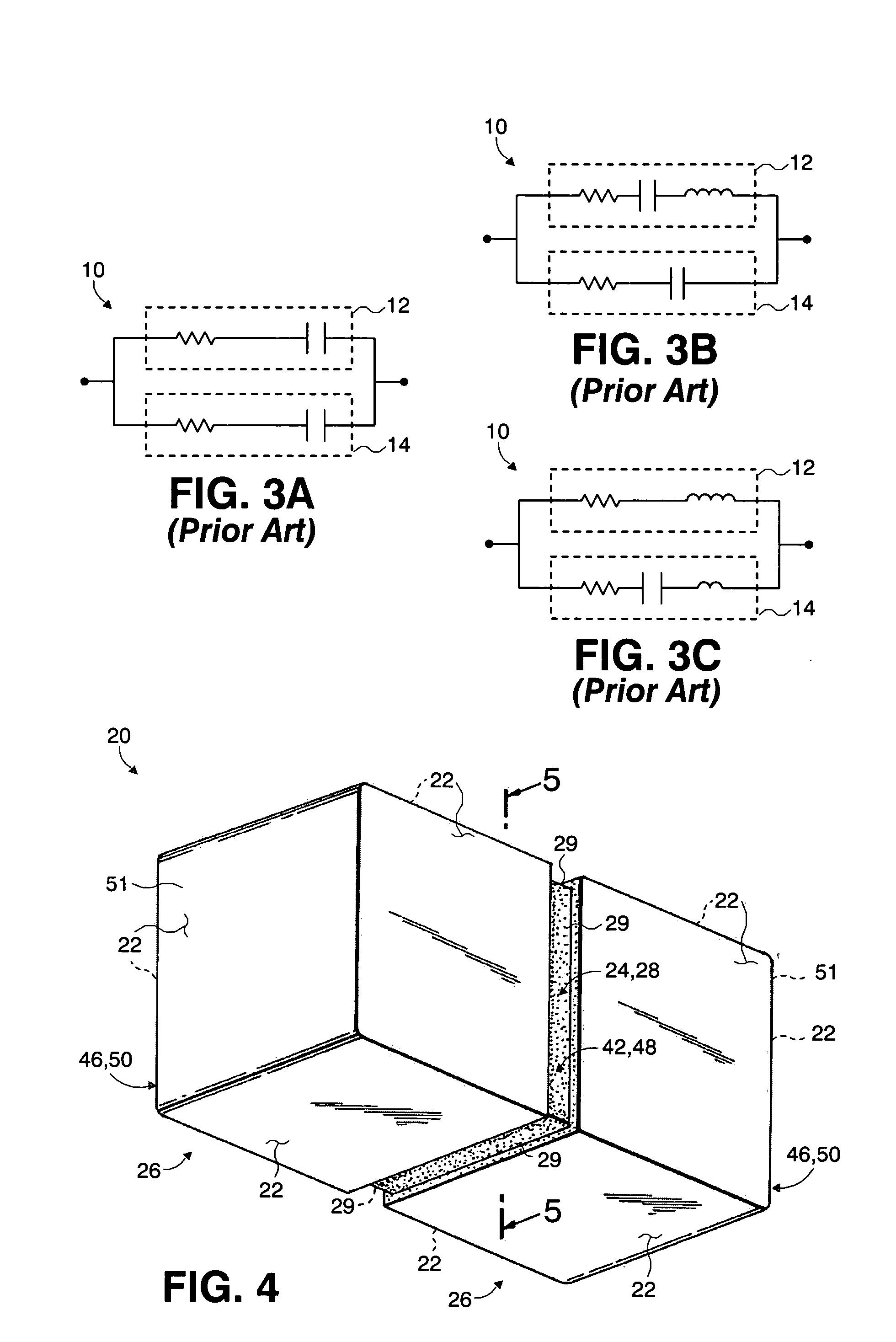 Orientation-insensitive ultra-wideband coupling capacitor and method of making