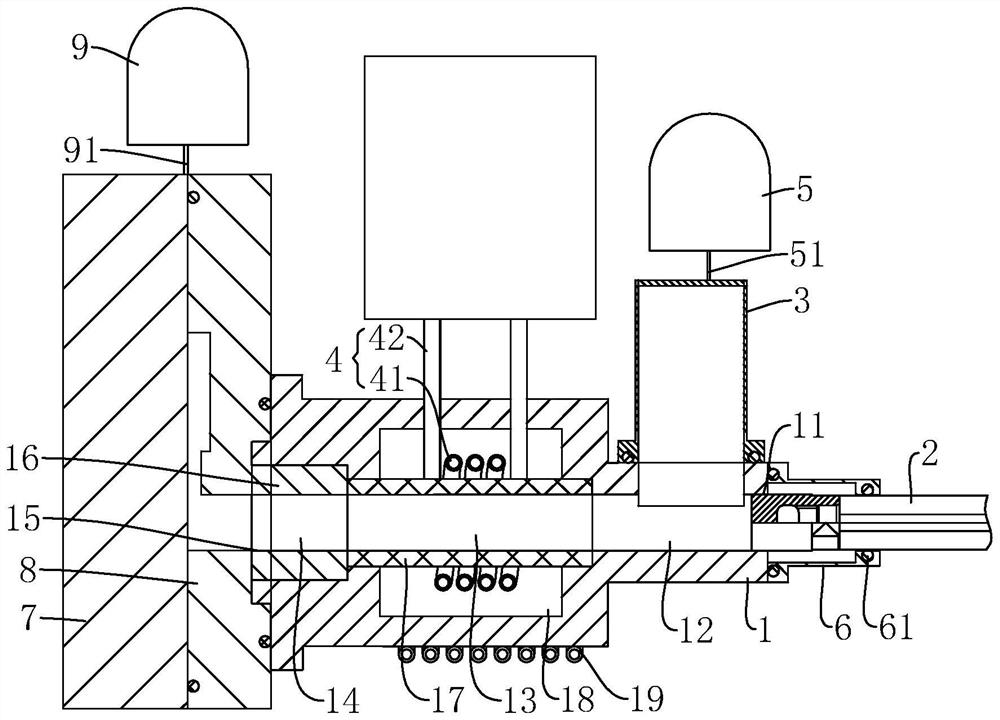 Injection device, die casting machine and die casting method