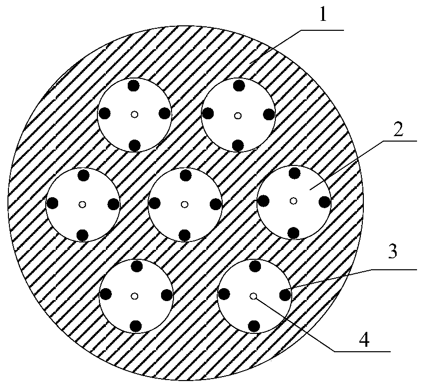 Device and method for improving spatial light-fiber array coupling efficiency