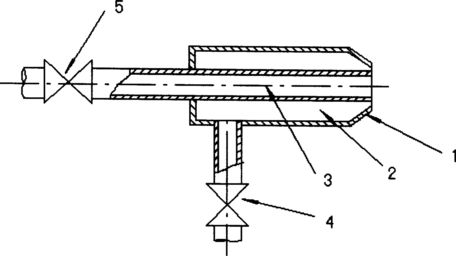 Sensitizing method of emulsified explosive and gas flow nozzle used