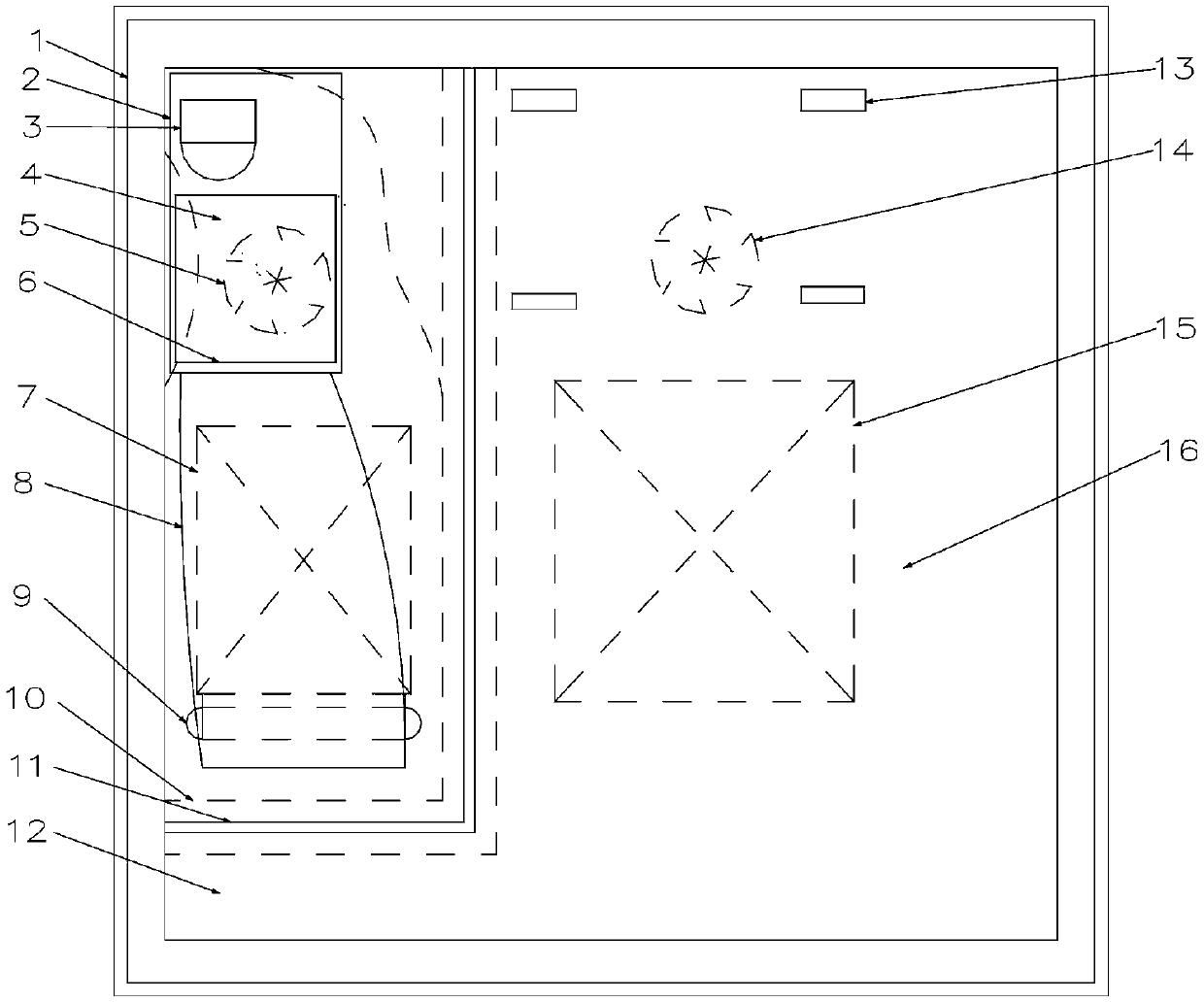 Refrigerator with ice maker