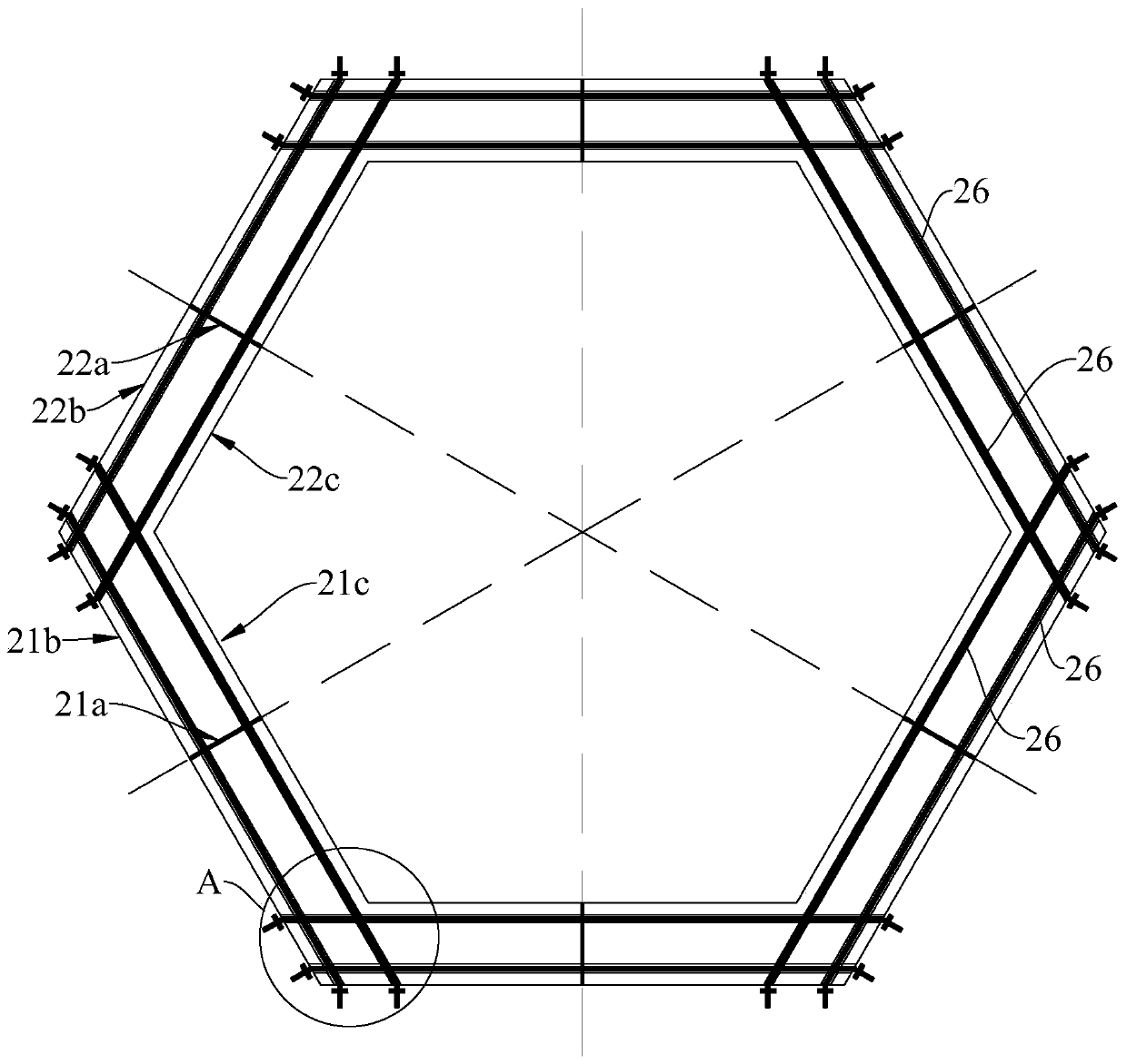 Center cylinder component, center cylinder and tower foundation