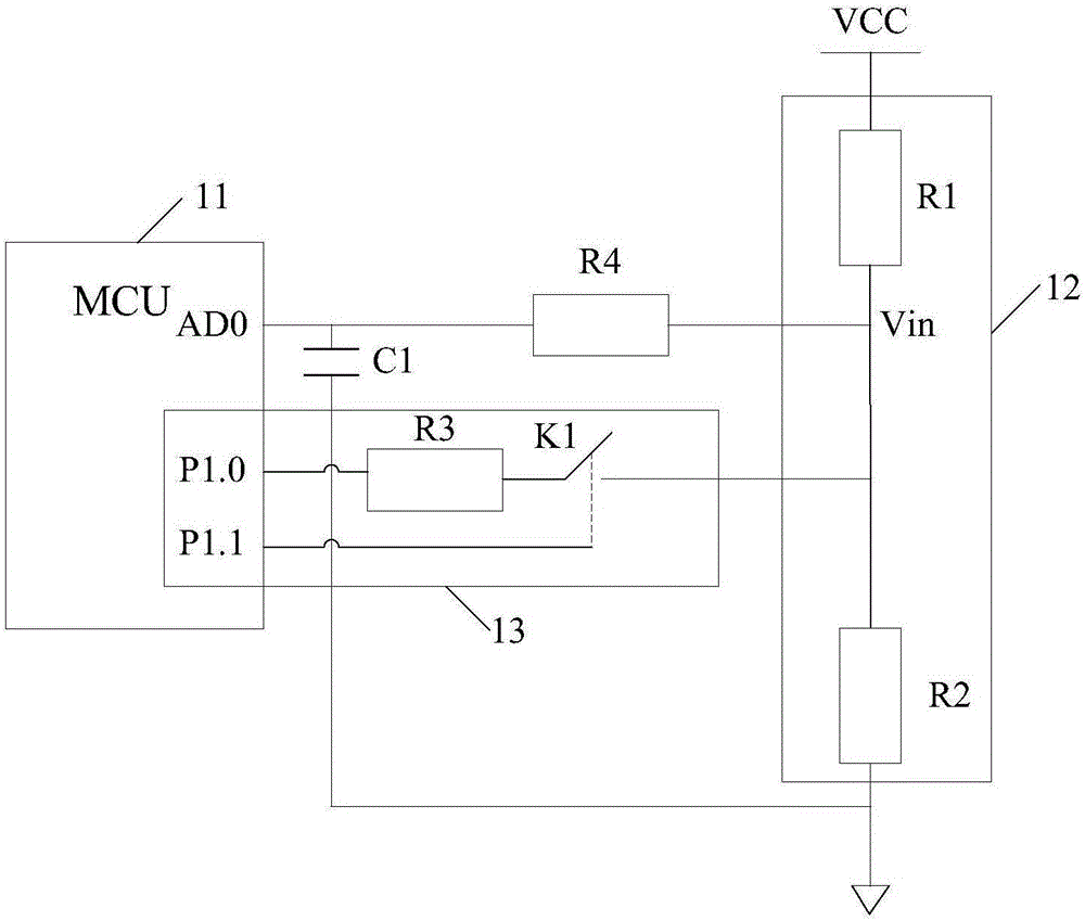 Temperature acquisition circuit of thermistor and self-checking method of temperature acquisition circuit