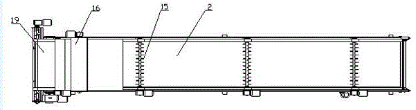 On-line grain charging and cooling device in alcohol brewage production and grain addition and mixing method