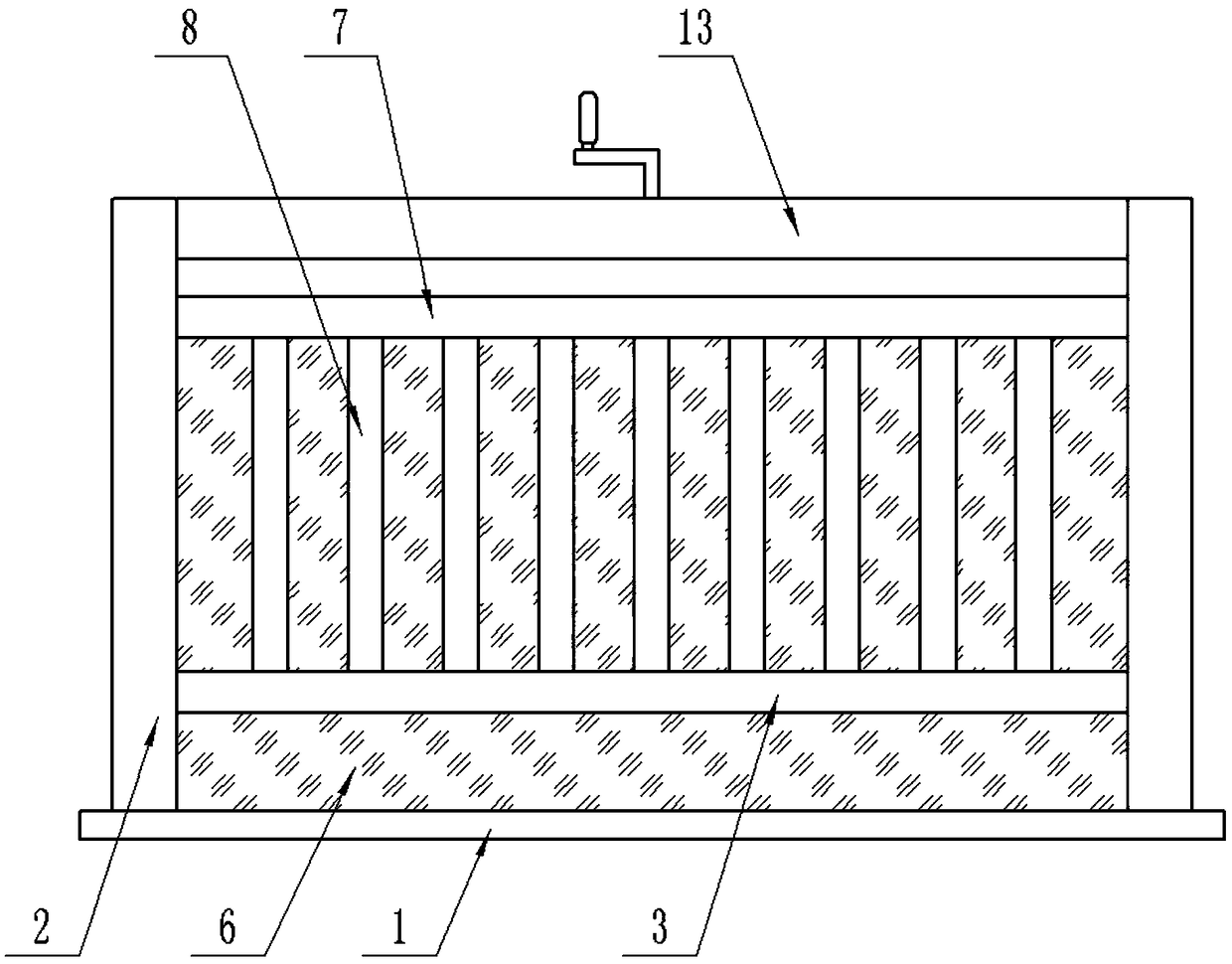 Balcony protecting fence device for field of building