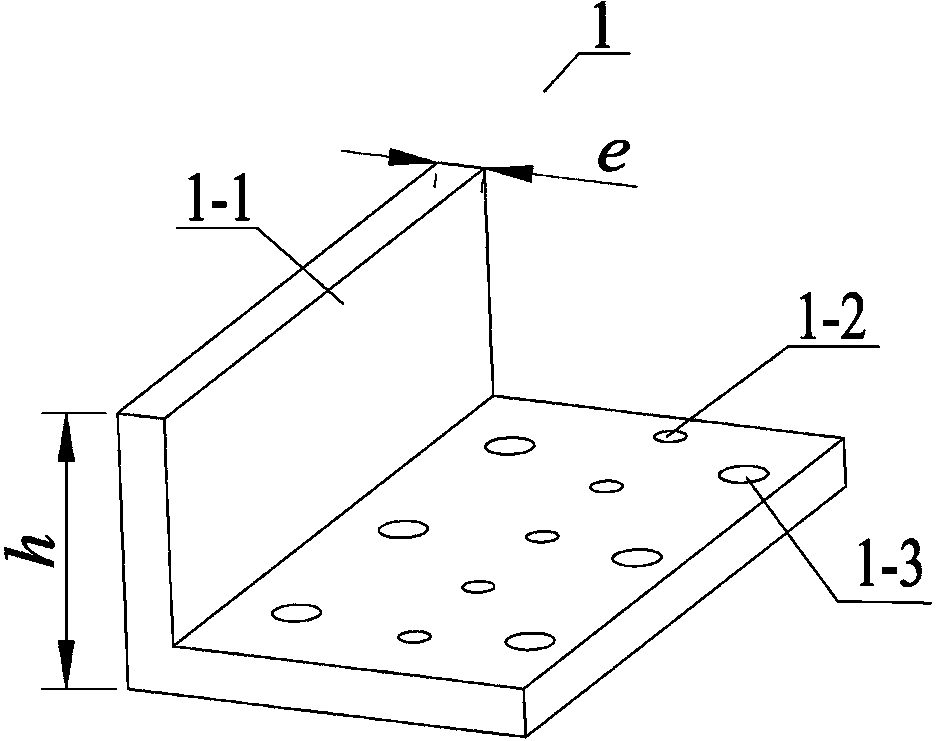 Long-stroke high-precision piezoelectric displacement platform and driving method thereof