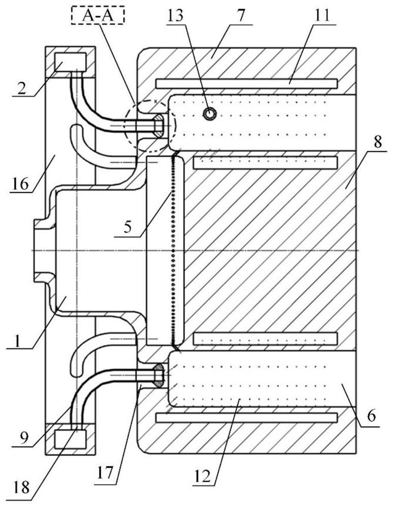 Rotary detonation combustion chamber suitable for gas-liquid two-phase dual fuel