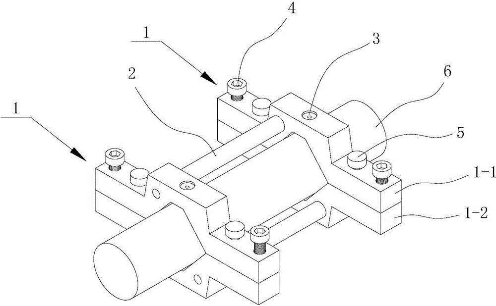 Rapid clamping and drilling mould for machining of side hole of round steel