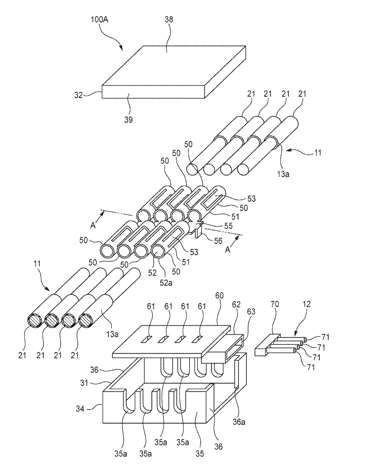 Branching structure and wire harness