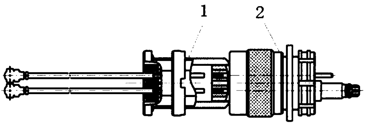 Multisystem concurrent single-antenna terminal realization device