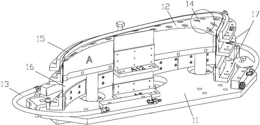 Automatic skin feeding machine