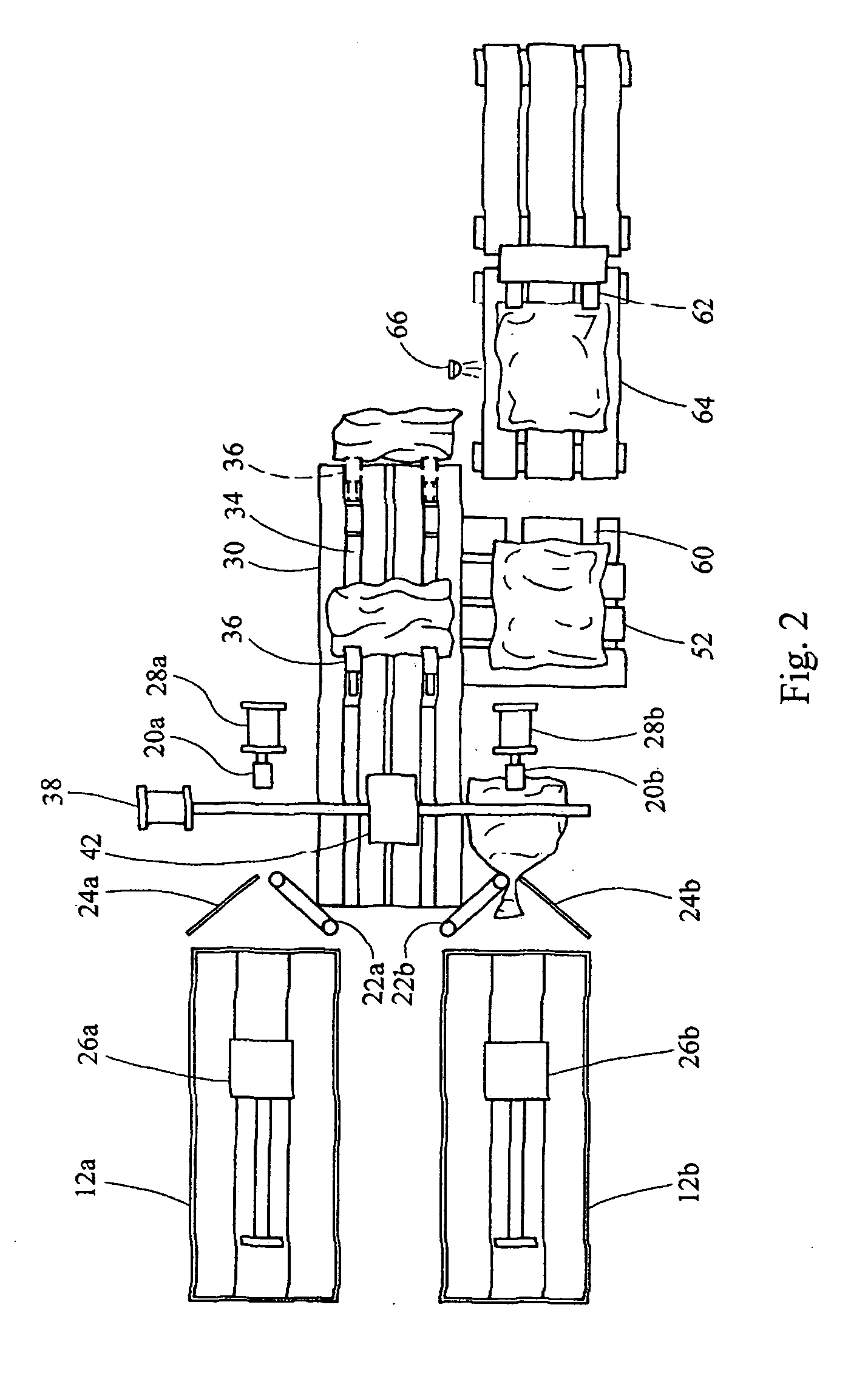 Article of laundry spreader and stacker